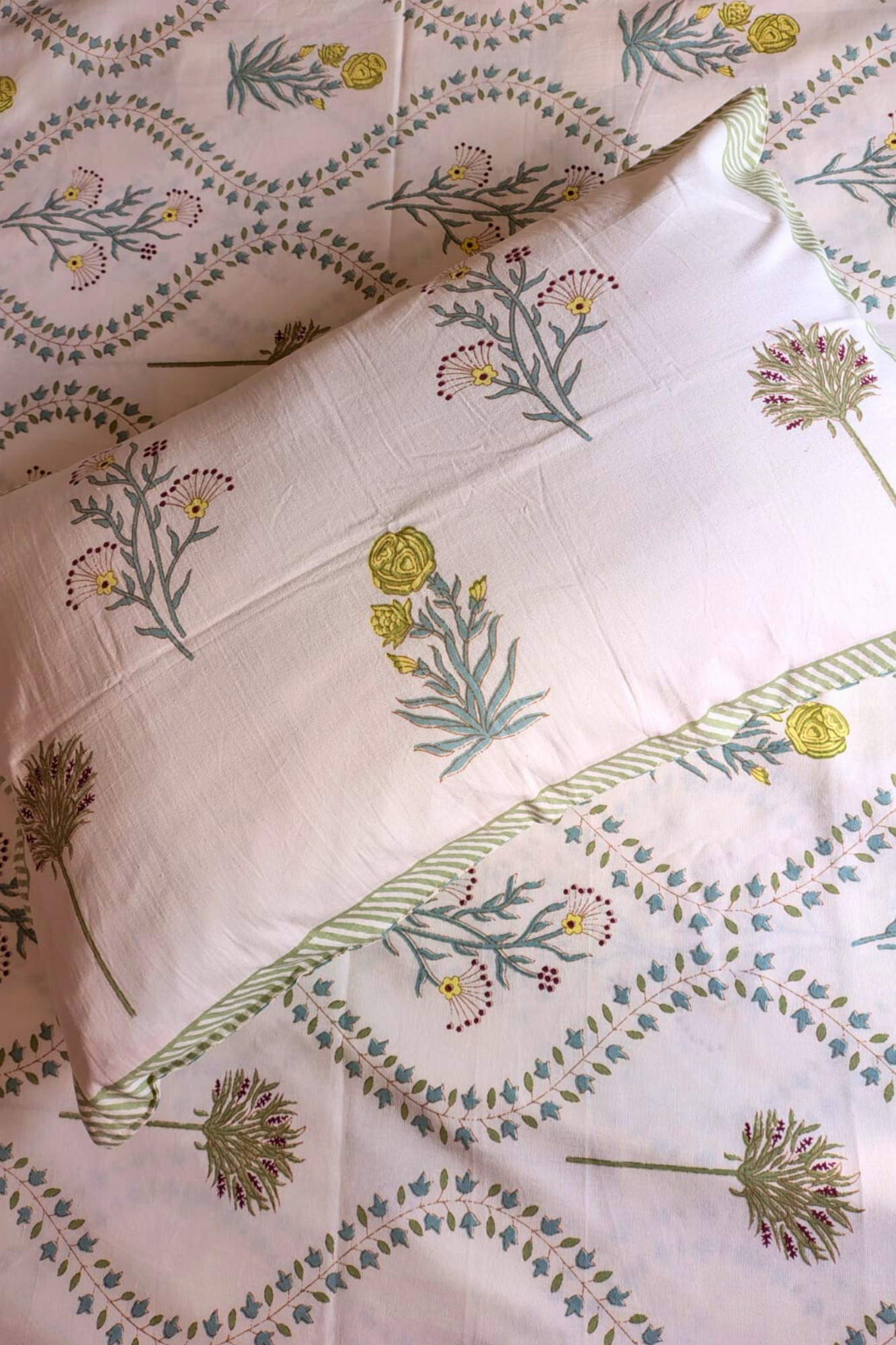 NOOR MAHAL TRADITIONAL BEDSHEET