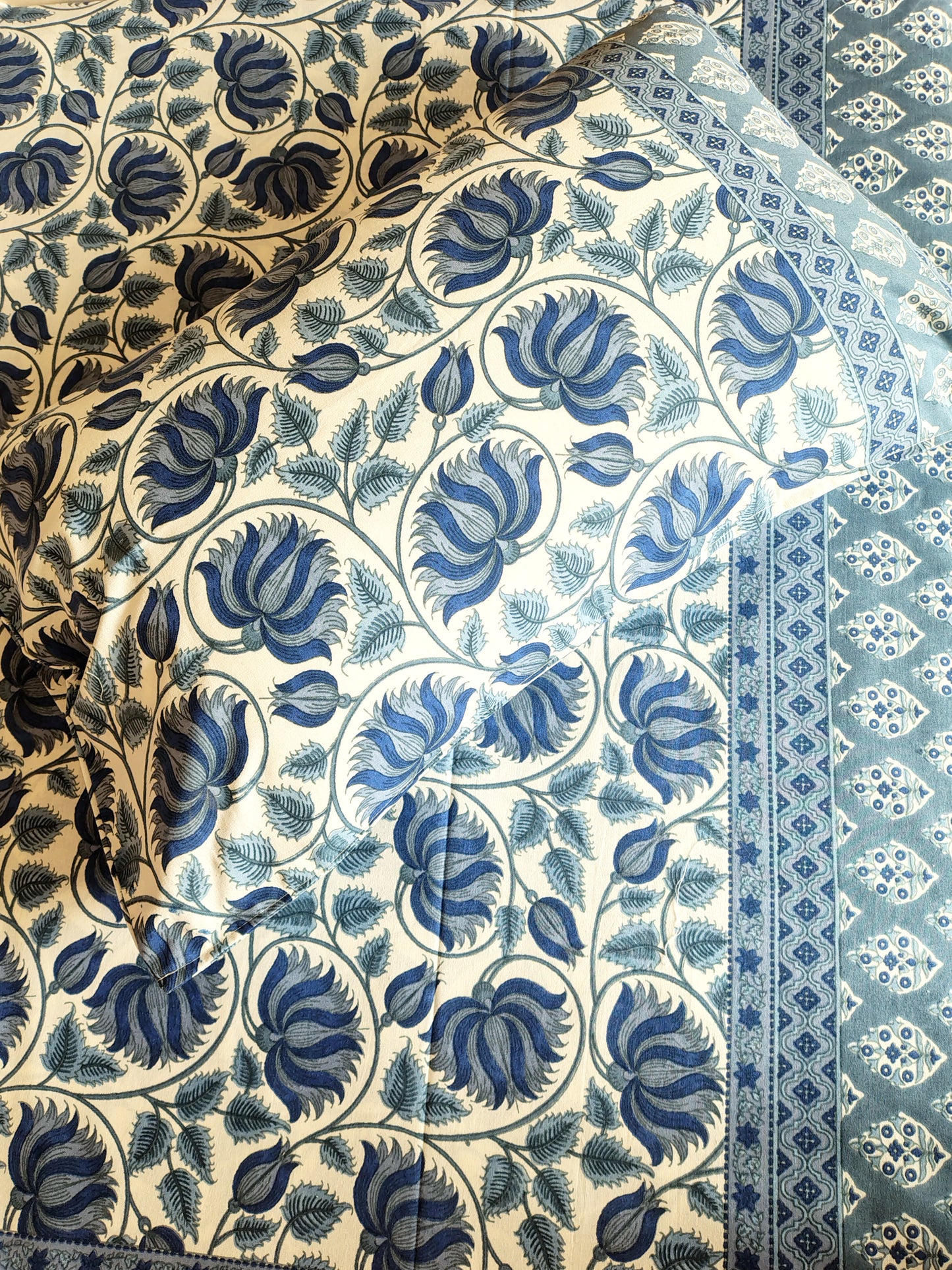 Blue Kamal Traditional Printed Bedsheet with Two Reversible Pillow Covers