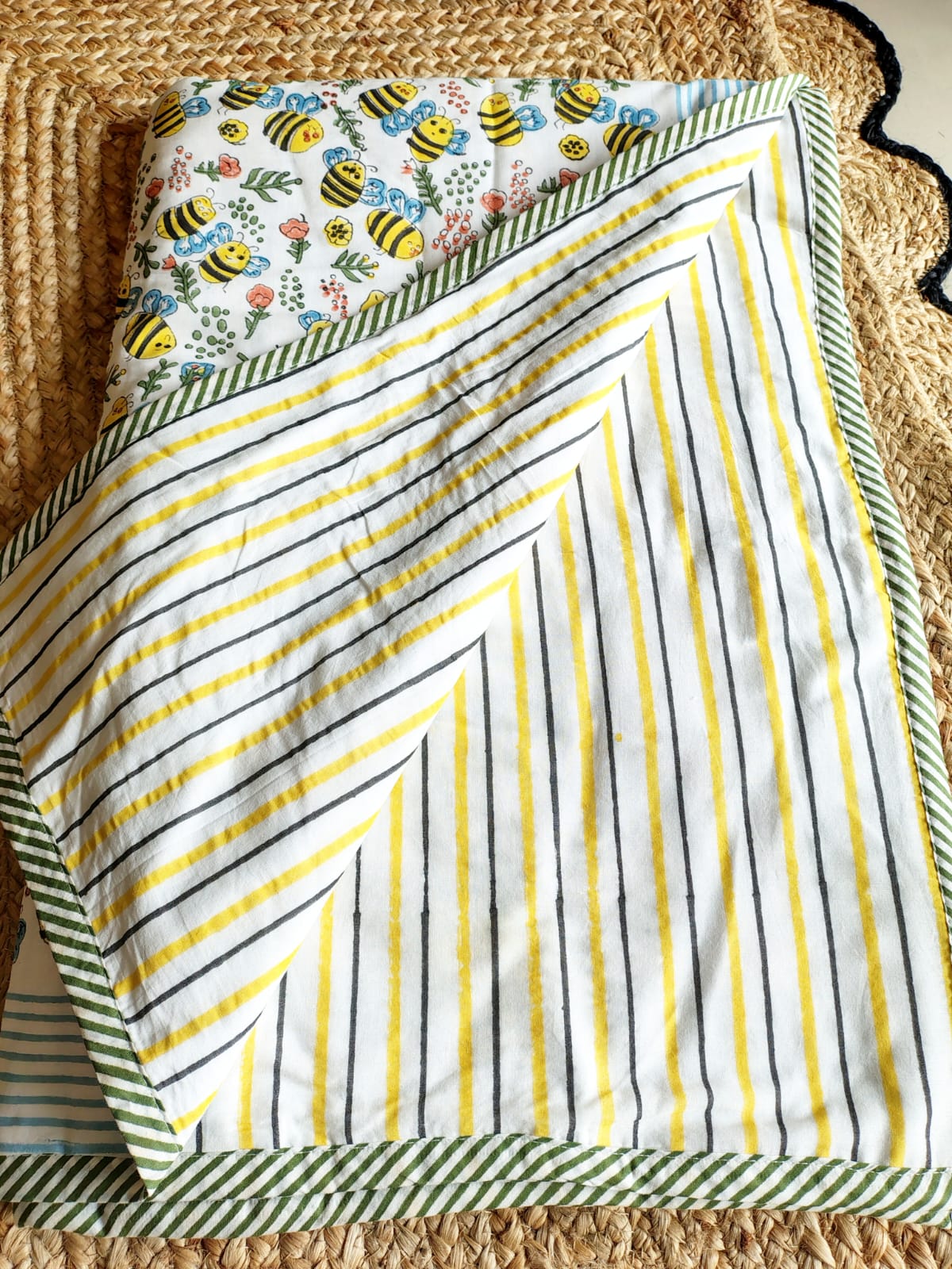 Bees Print Kids Hand Block Reversible Dohar