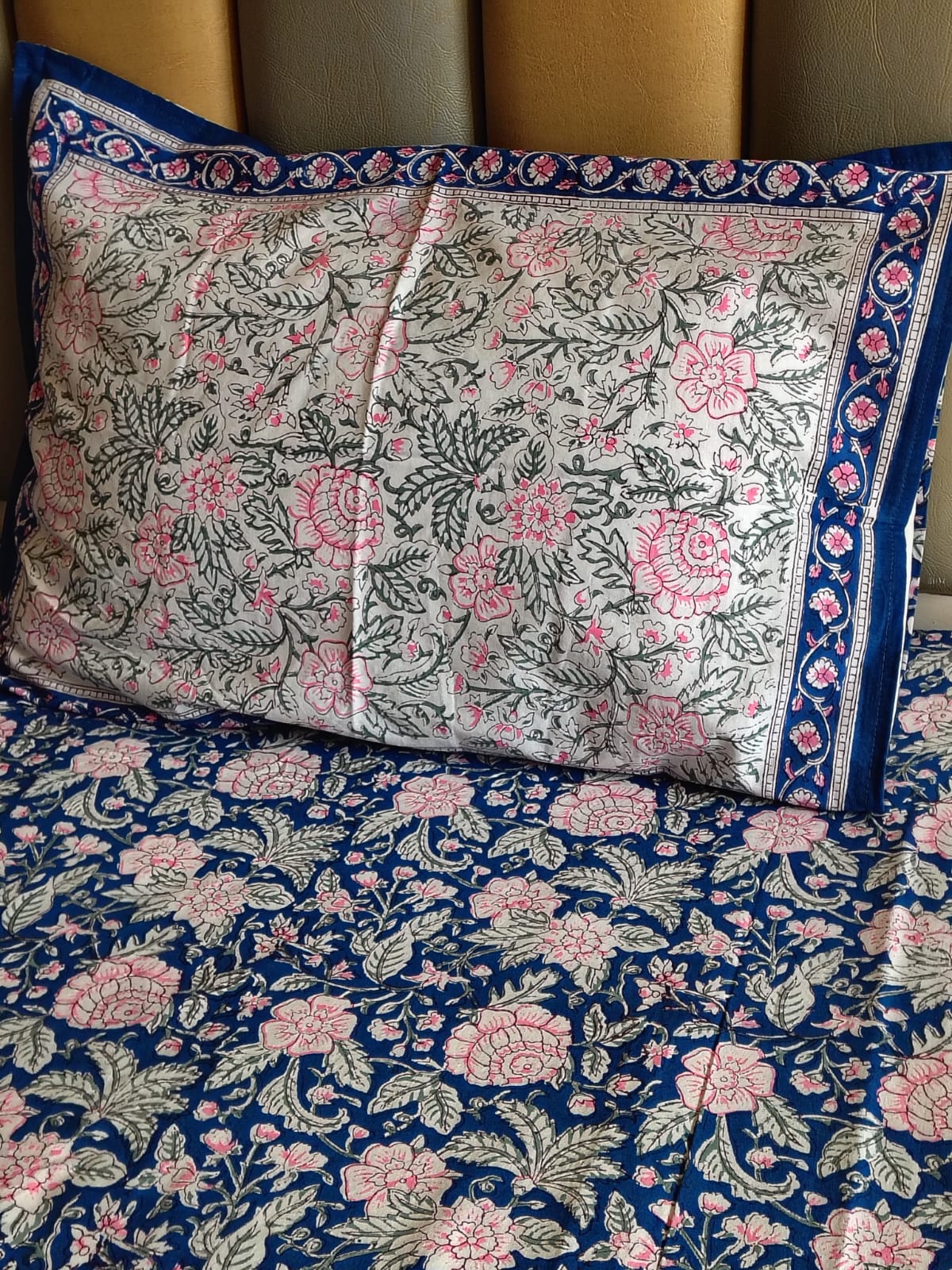Pinky Pom Block Print Bedsheet & Quilt Set