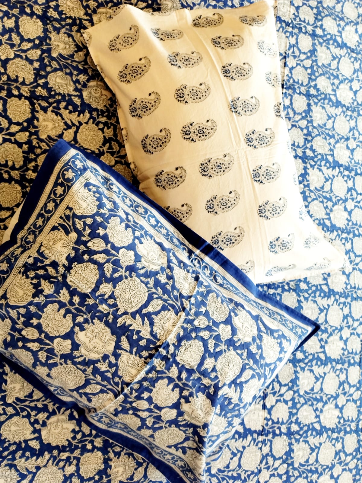 Neel Kamal Matching Bedsheet & Dohar Set