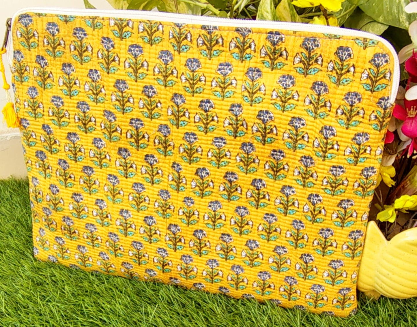 Hand Block Laptop Sleeve/ Cover- 16 inch