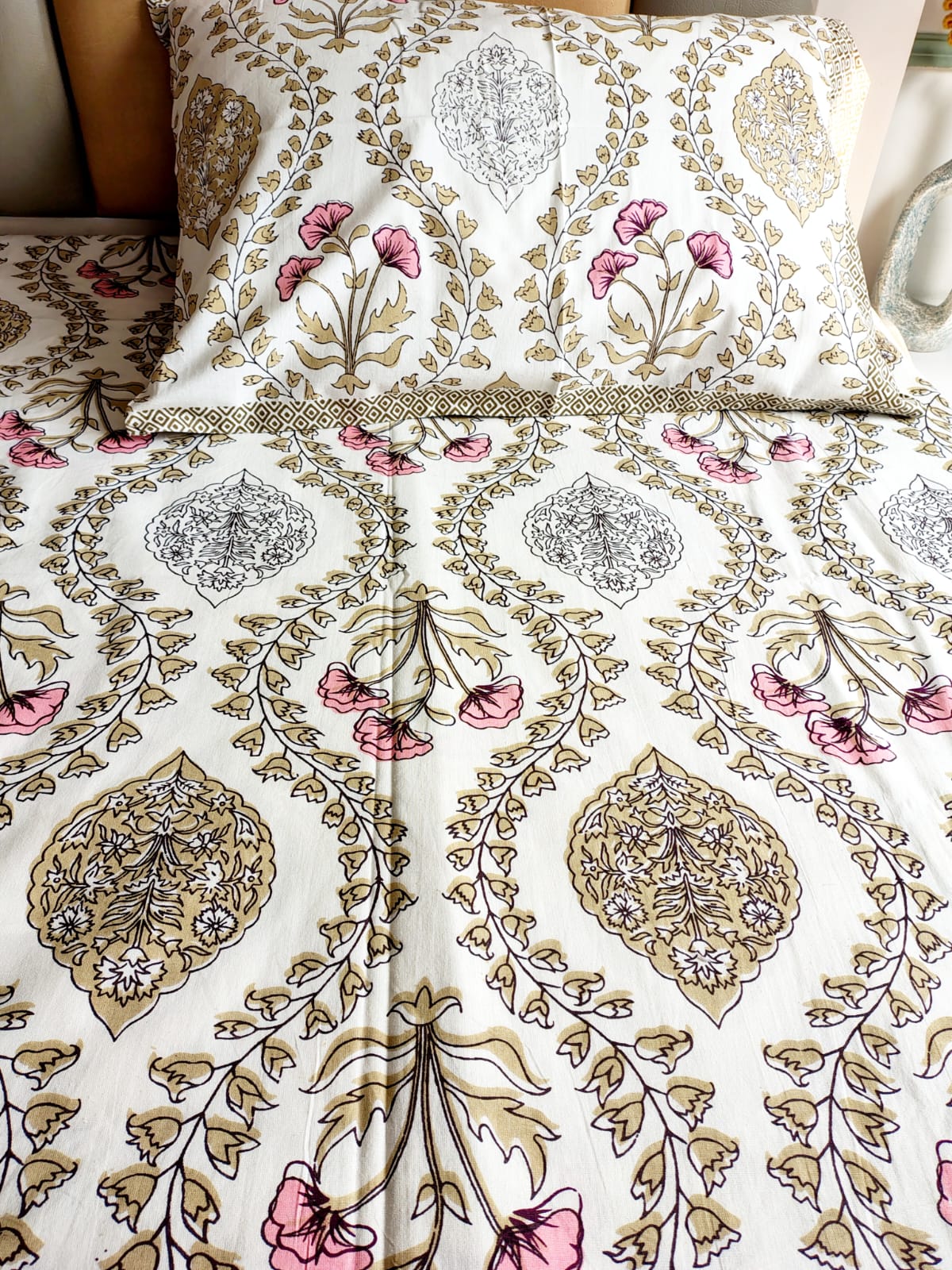 Rang Mahal Traditional Printed Bedsheet with Two Reversible Pillow Covers