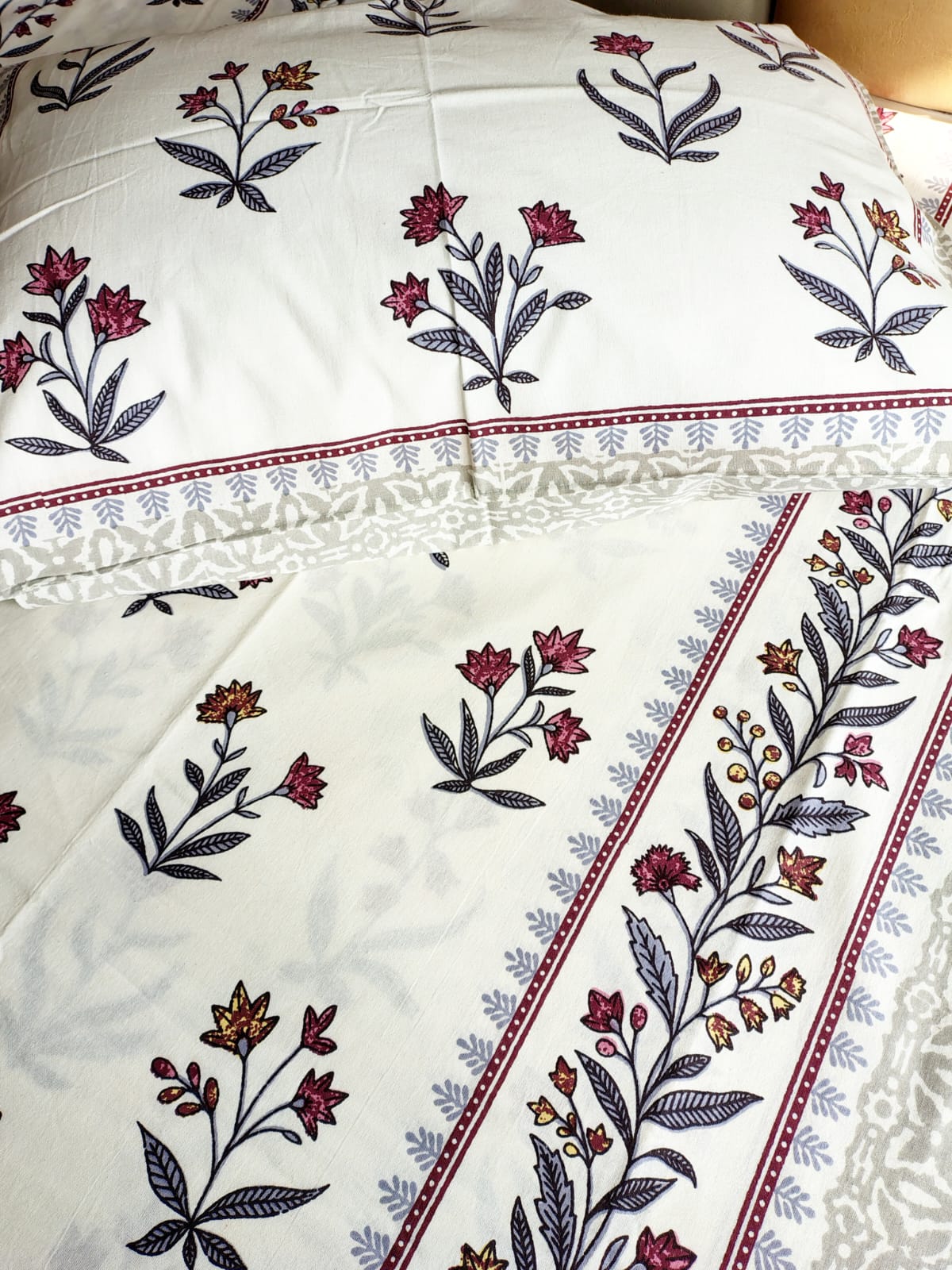Red Floral Traditional Printed Bedsheet with Two Reversible Pillow Covers