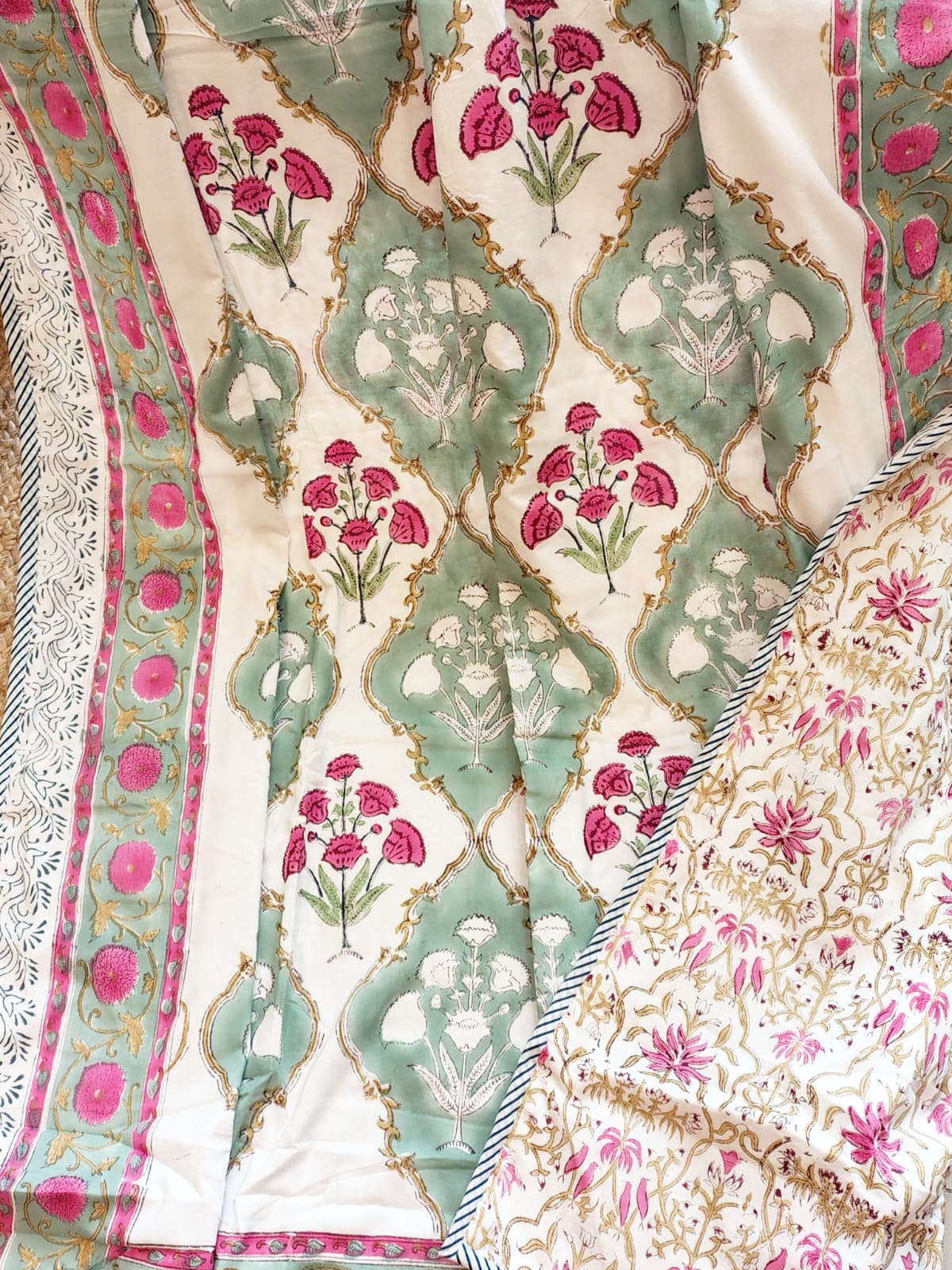 Guldasta Hand Block Reversible Dohar