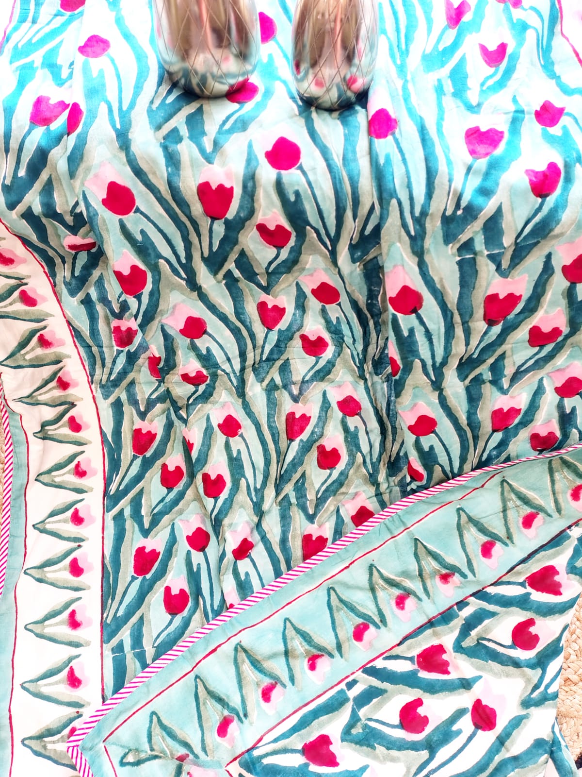 Red Tulip Matching Bedsheet & Dohar Set