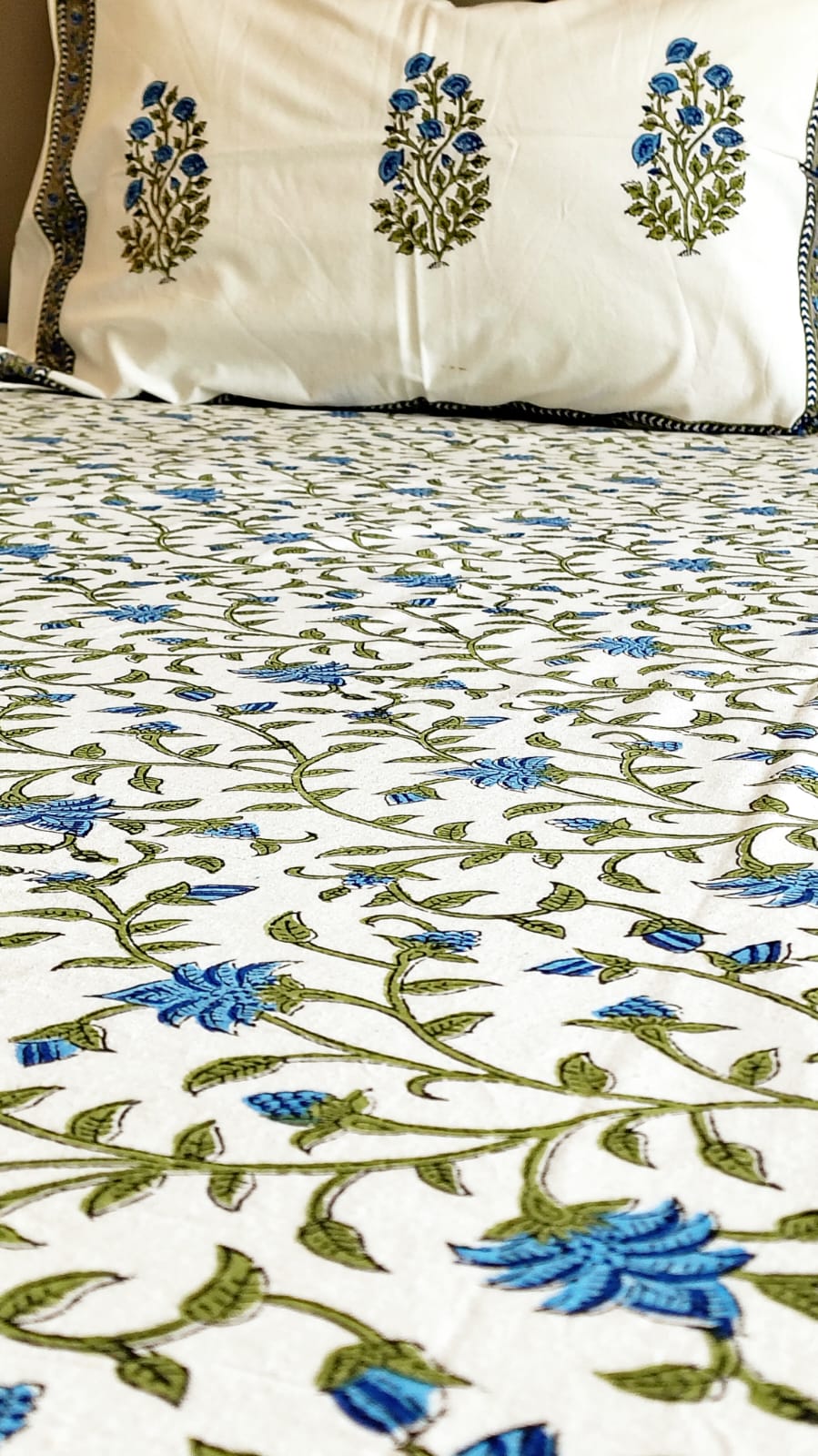 Blue Floral Jaal Block Printed Bedsheet with Two Reversible Pillow Covers