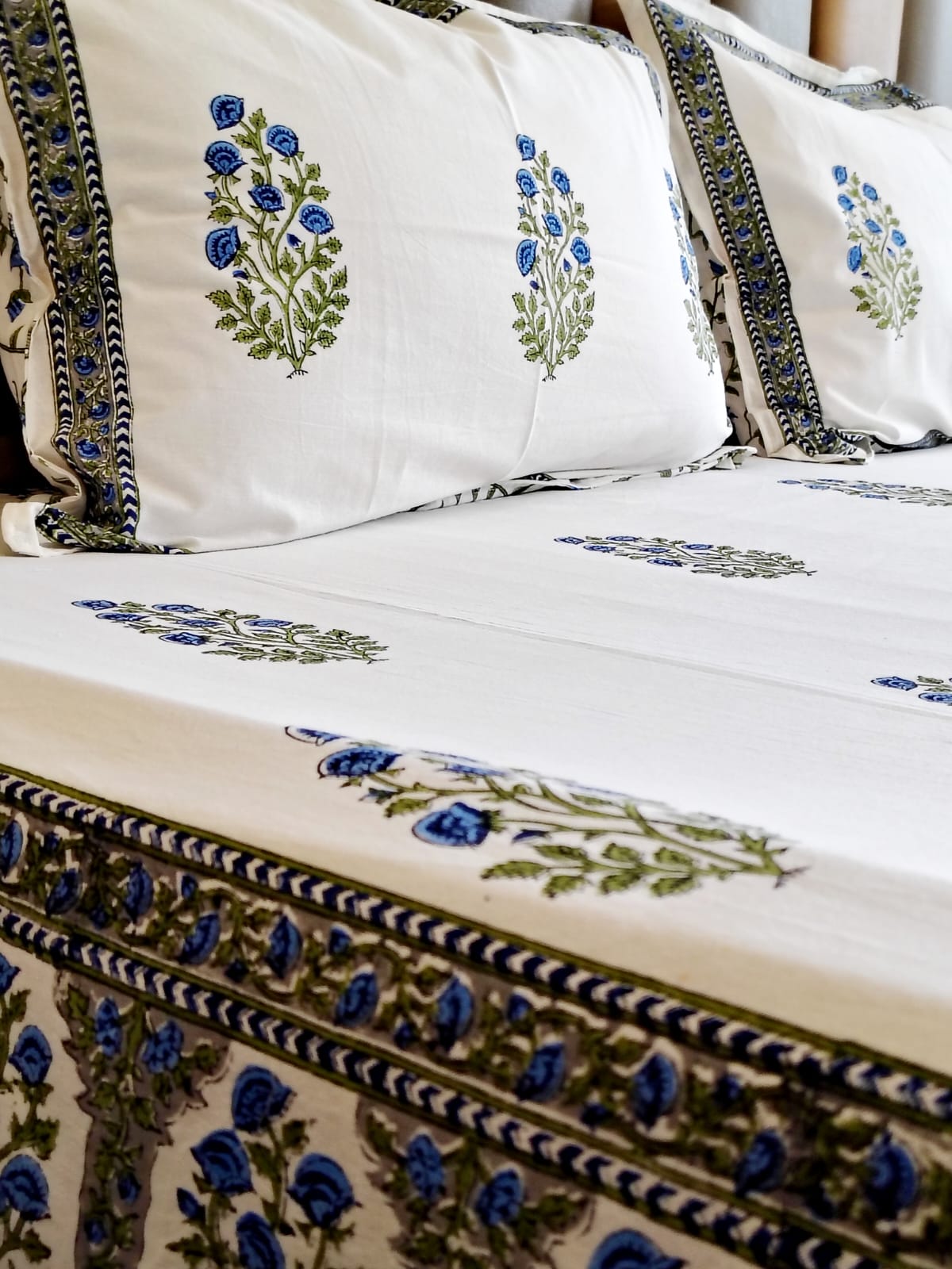 Blue Floral Bunch Block Printed Bedsheet with Two Reversible Pillow Covers