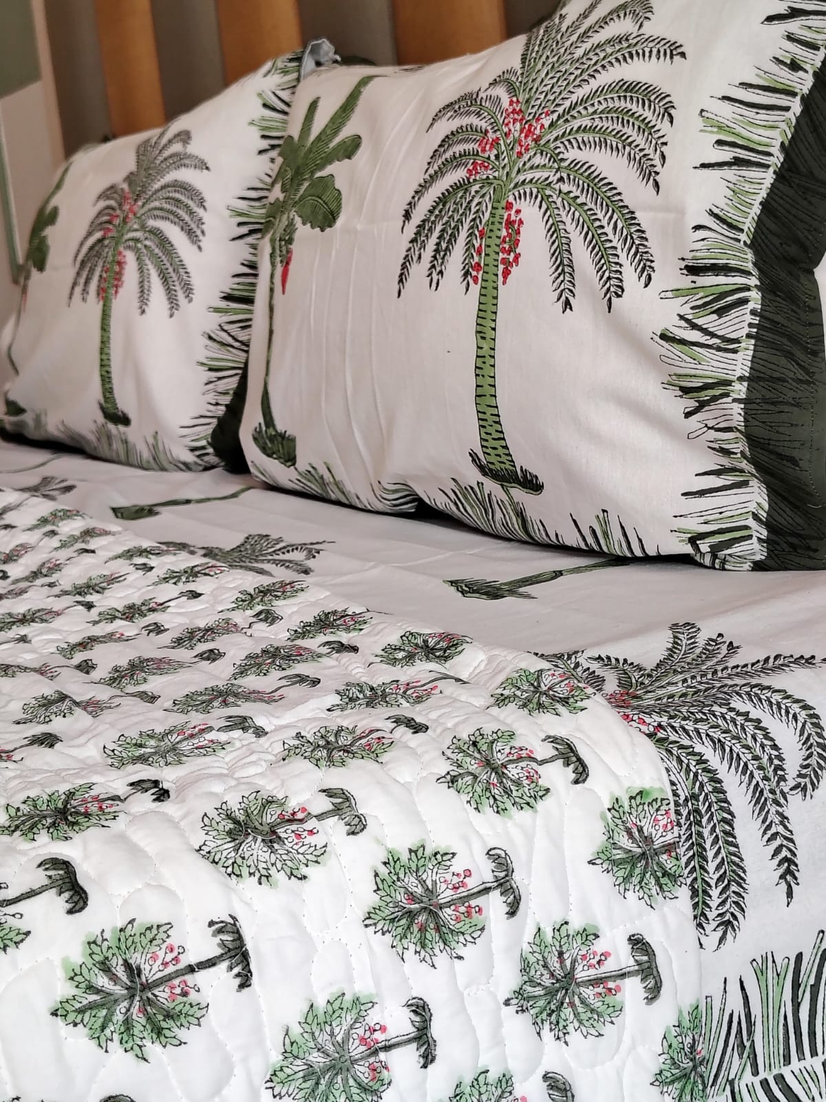 Green Palm Tree Block Print Bedsheet and Bedcover - 4 Piece Combo