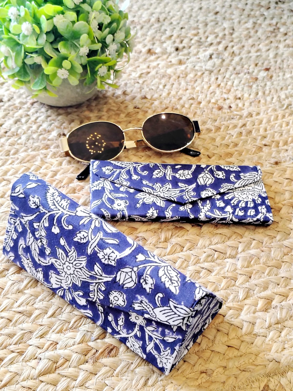 Block Printed Foldable Sleek Sunglasses Cover