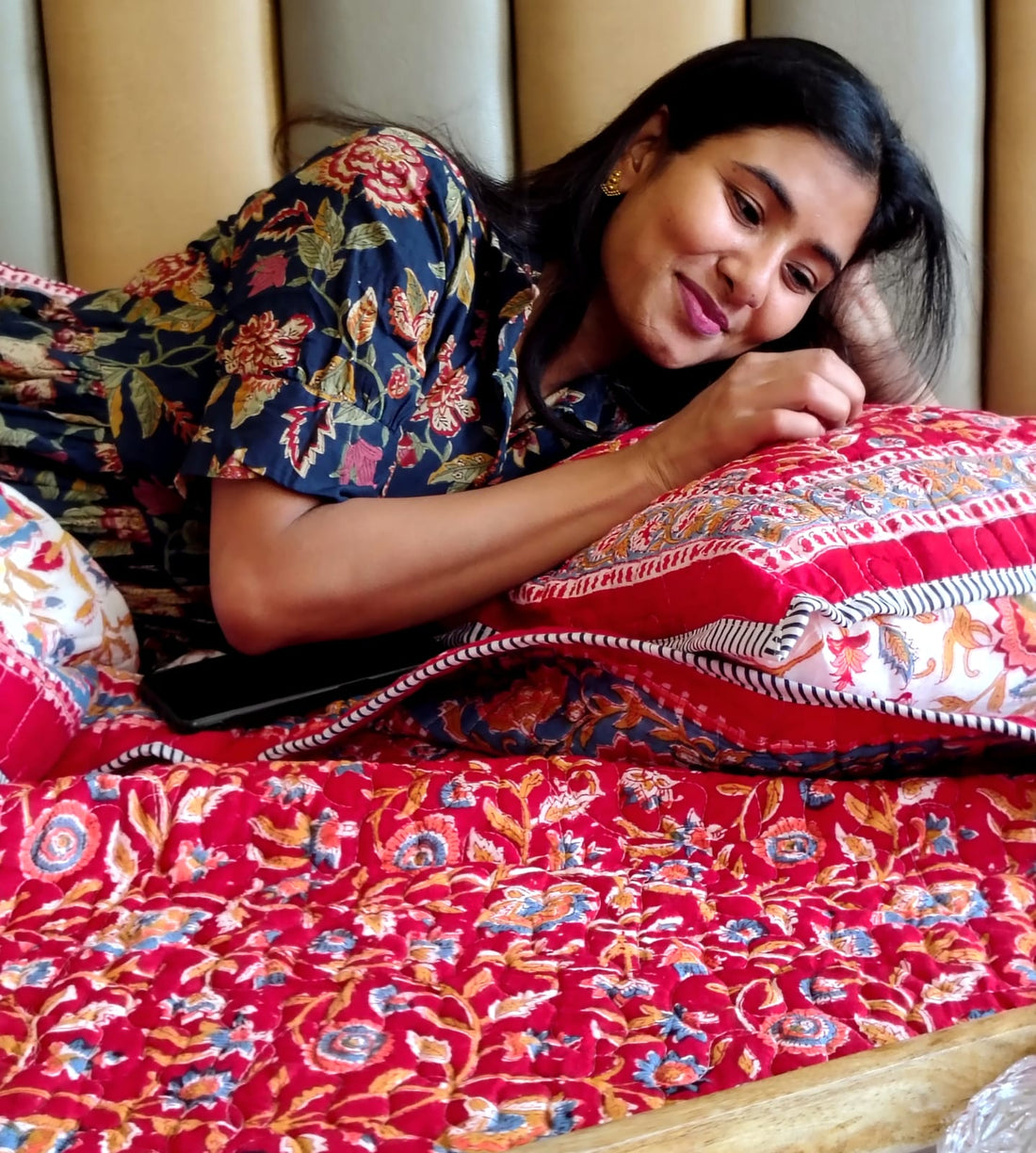 From Day to Night: How Linen Colors Affect Your Mood and Sleep Quality - Bichhavans