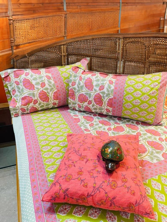 Gulabi Kamal Traditional Printed Bedsheet with Two Reversible Pillow Covers