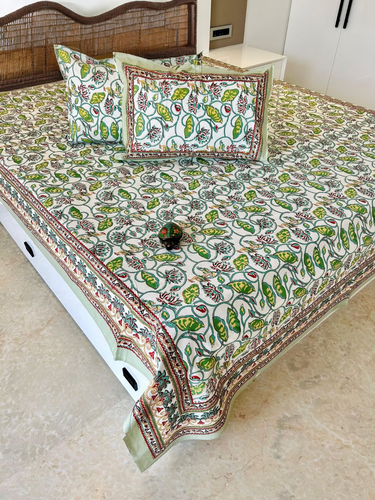 Lotus Bail Traditional Printed Bedsheet with Two Reversible Pillow Covers