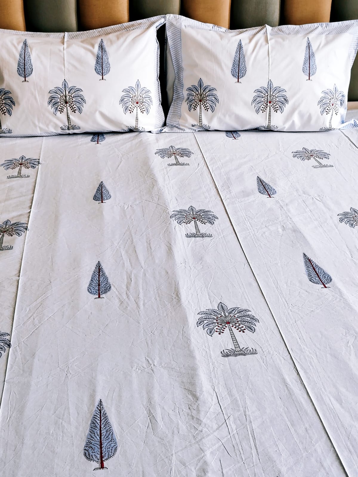 Blue Palm Tree Block Printed Bedsheet with Two Reversible Pillow Covers - Bichhavans