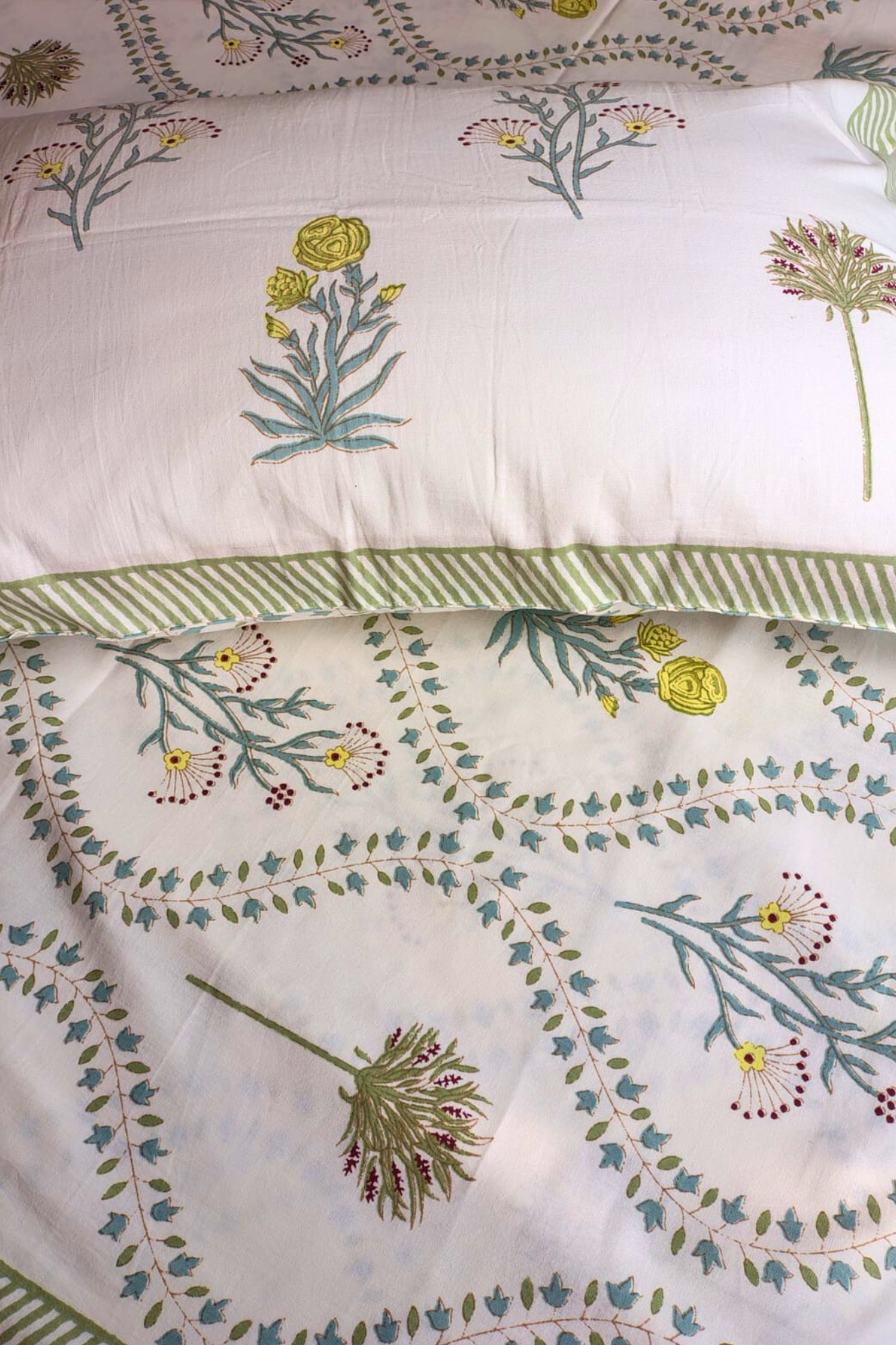 NOOR MAHAL TRADITIONAL BEDSHEET