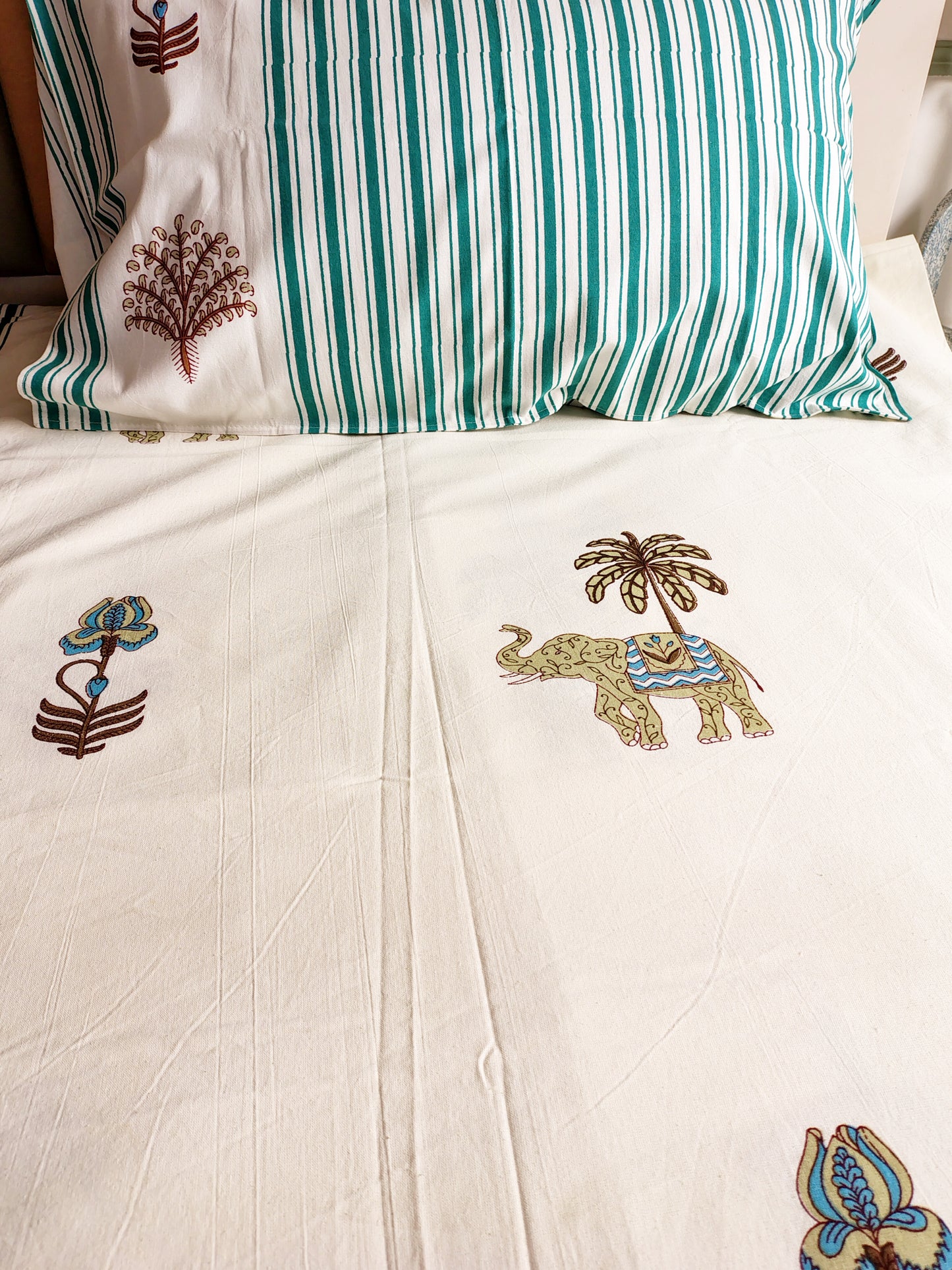 Brown Elephant Floral Traditional Printed Bedsheet with Two Reversible Pillow Covers