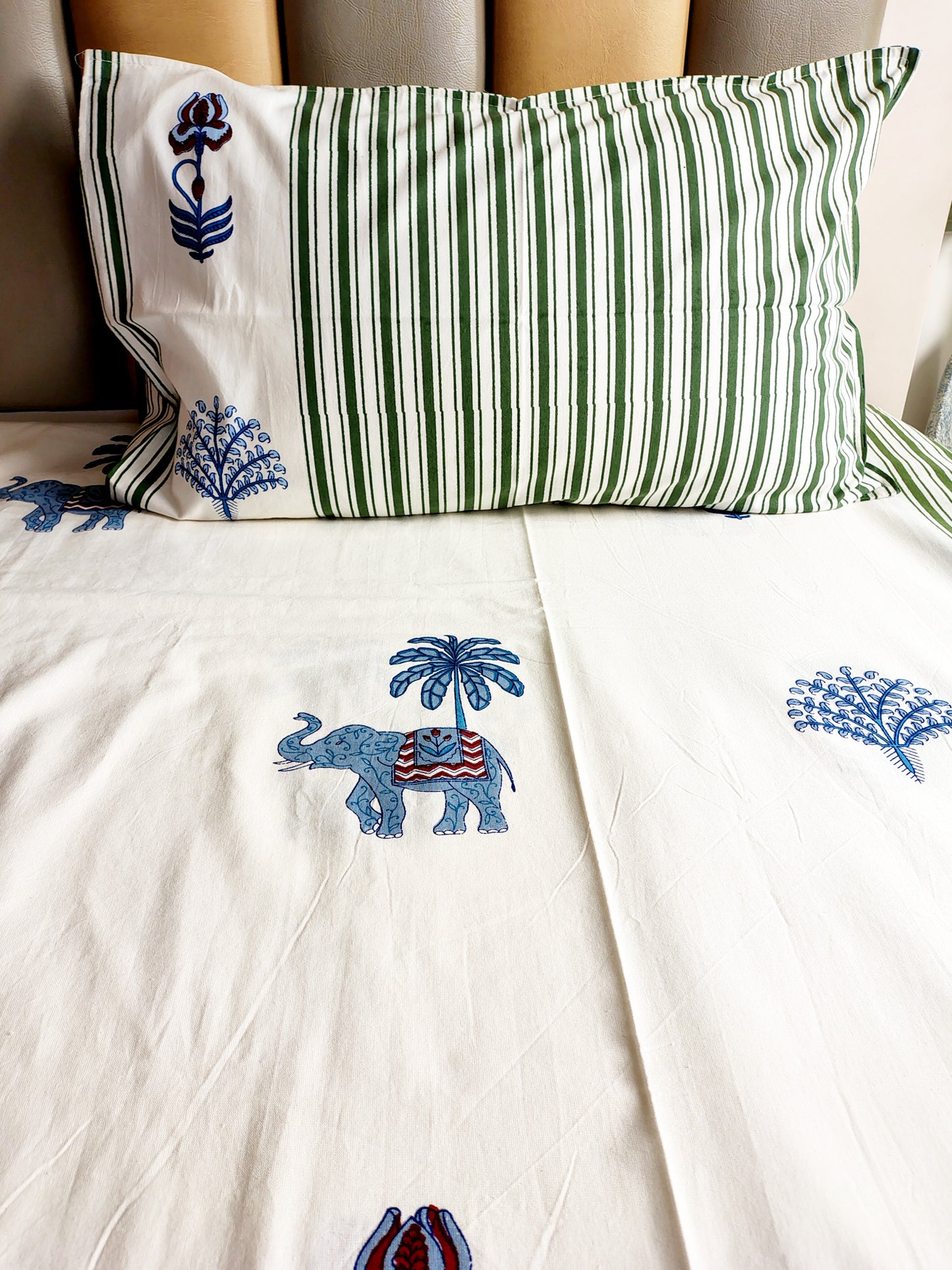 Blue Elephant Traditional Printed Bedsheet with Two Reversible Pillow Covers