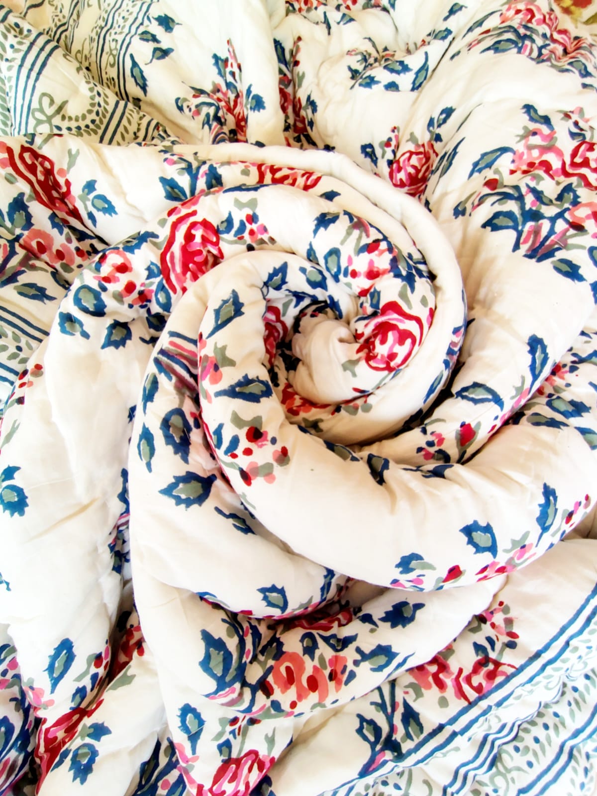 Red Roses Hand Block Reversible Double Bed Quilt