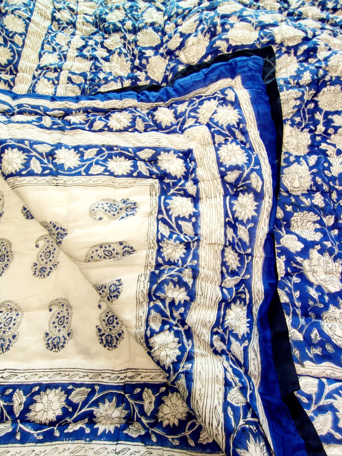 Neel Kamal Hand Block Reversible Double Bed Quilt
