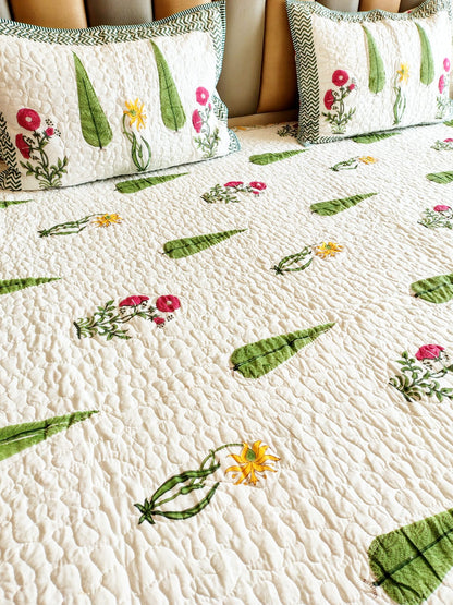 White Forest Block Print Bedsheet and Bedcover Combo - 6 Piece Combo