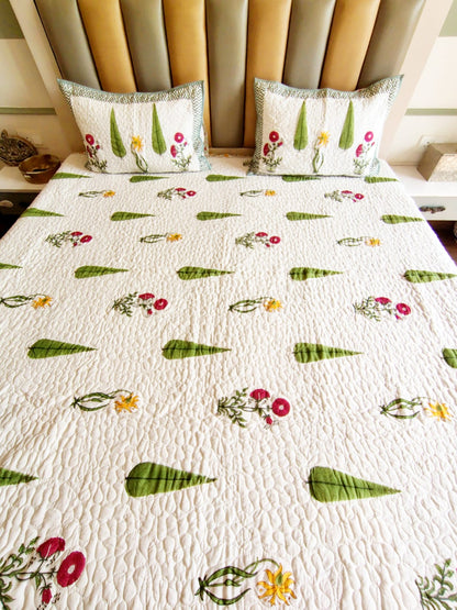 White Forest Block Print Bedsheet and Bedcover Combo - 6 Piece Combo