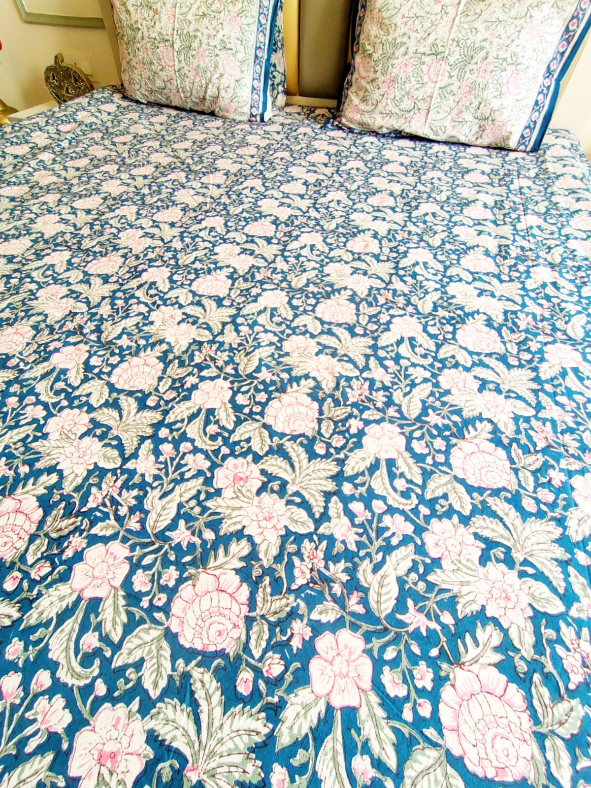 Pinky Pom Block Printed Bedsheet with Two Reversible Pillow Covers