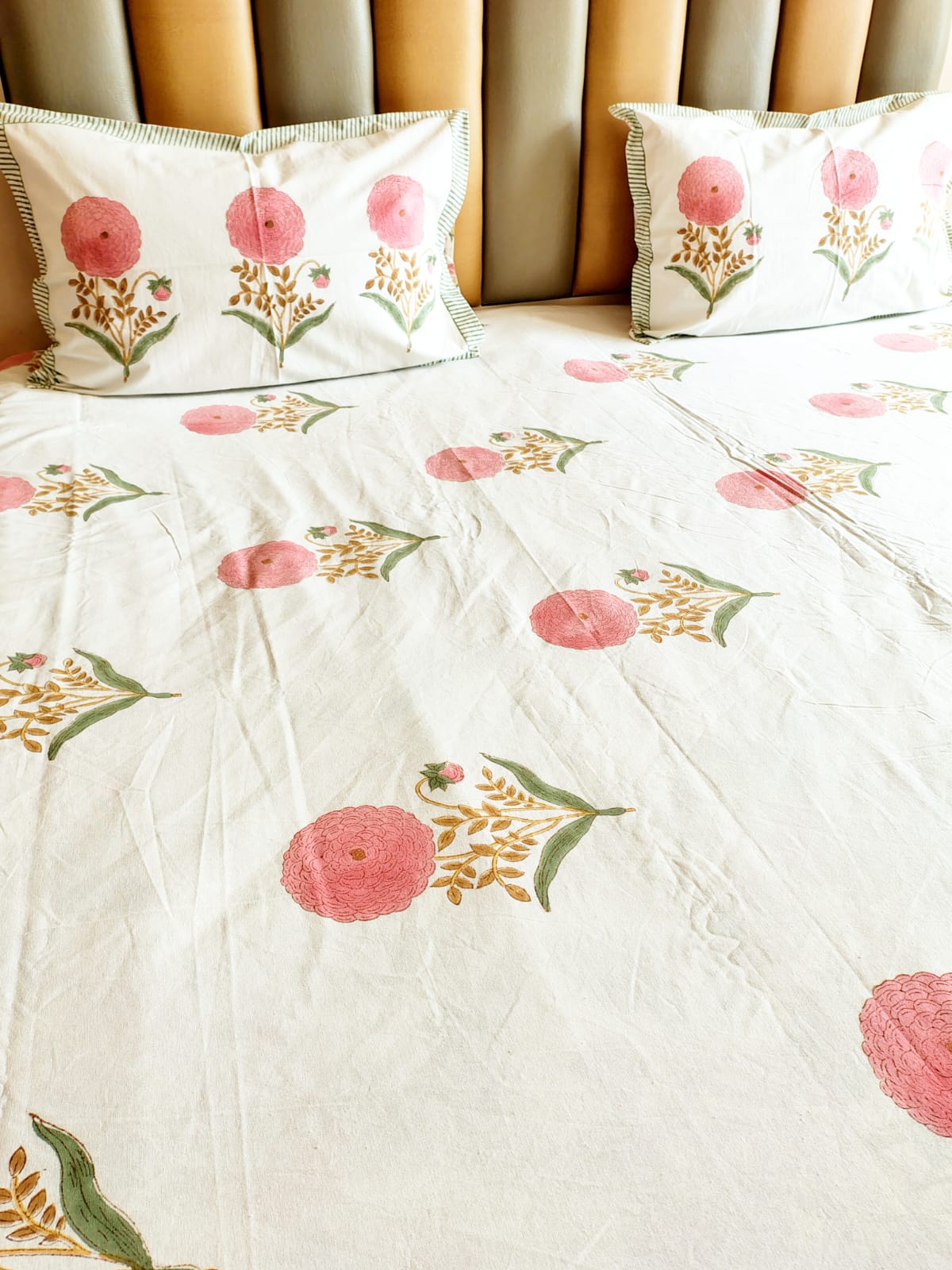 Pink Marie Block Printed Bedsheet with Two Reversible Pillow Covers