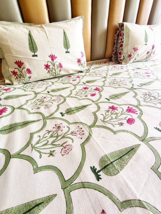 Pine Tree Block Printed Bedsheet with Two Reversible Pillow Covers