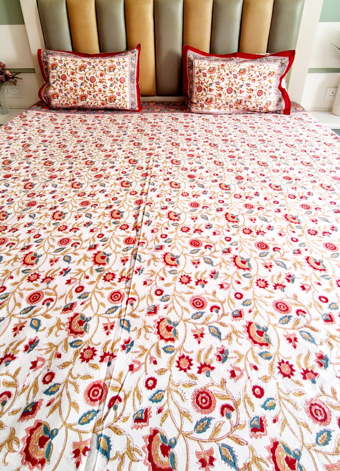 Begum White Floral Block Printed Bedsheet with Two Reversible Pillow Covers