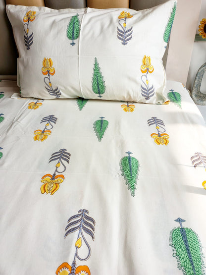Yellow Pine Traditional Printed Bedsheet with Two Reversible Pillow Covers