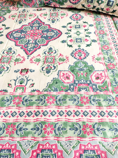 Diamond Traditional Printed Bedsheet with Two Reversible Pillow Covers