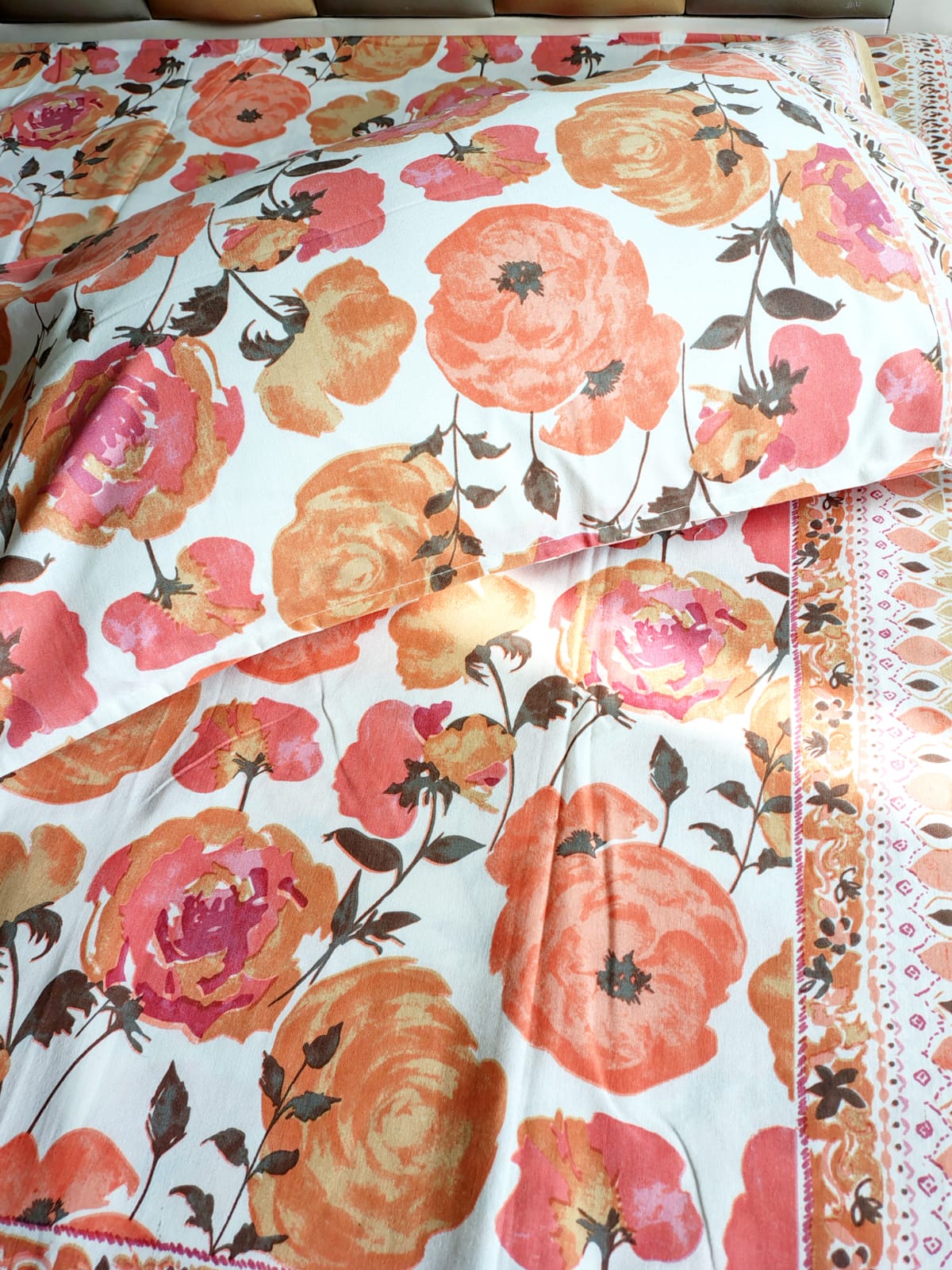 Orange Roses Traditional Printed Bedsheet with Two Reversible Pillow Covers