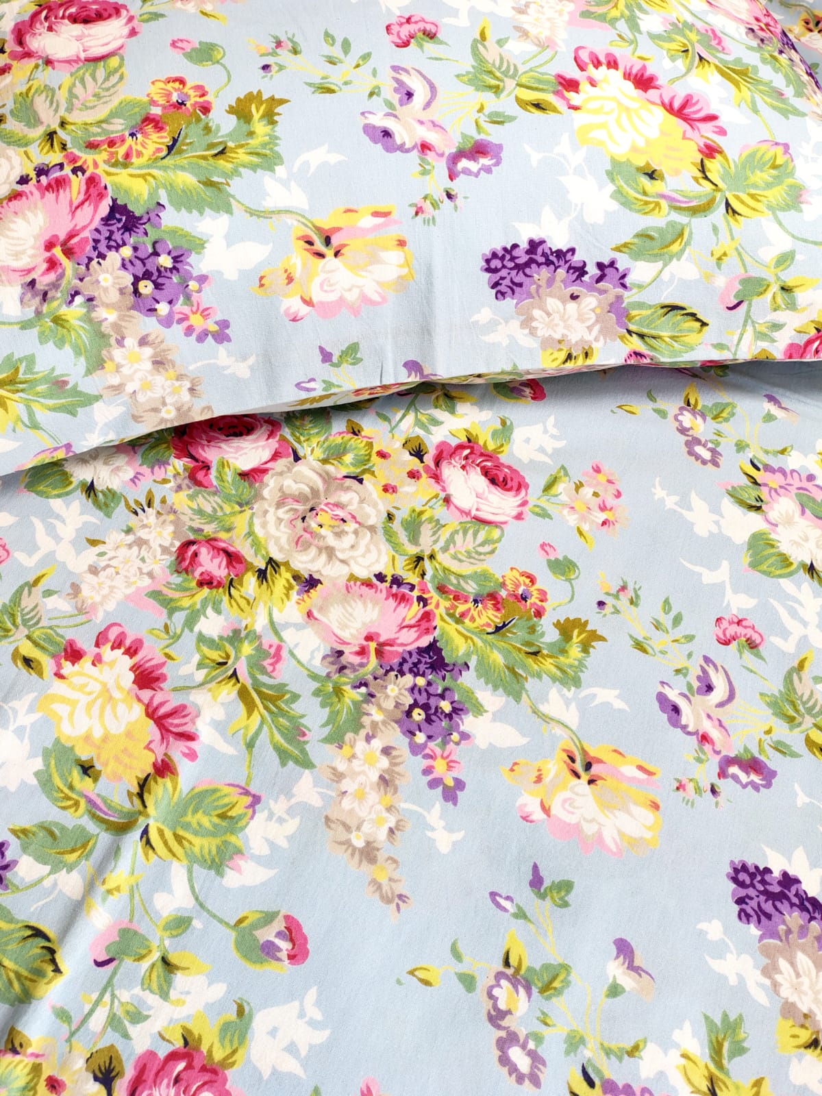 Blue Floral Traditional Printed Bedsheet with Two Reversible Pillow Covers