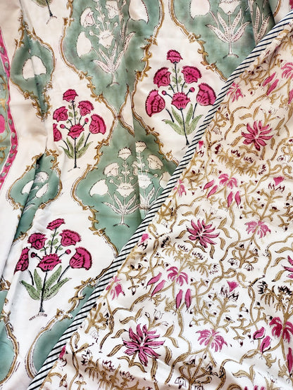 Guldasta Matching Bedsheet & Dohar Set