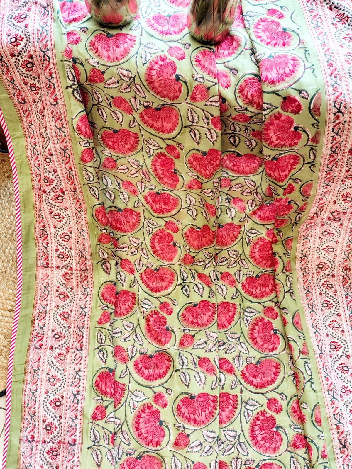 Lal Kamal Hand Block Reversible Dohar