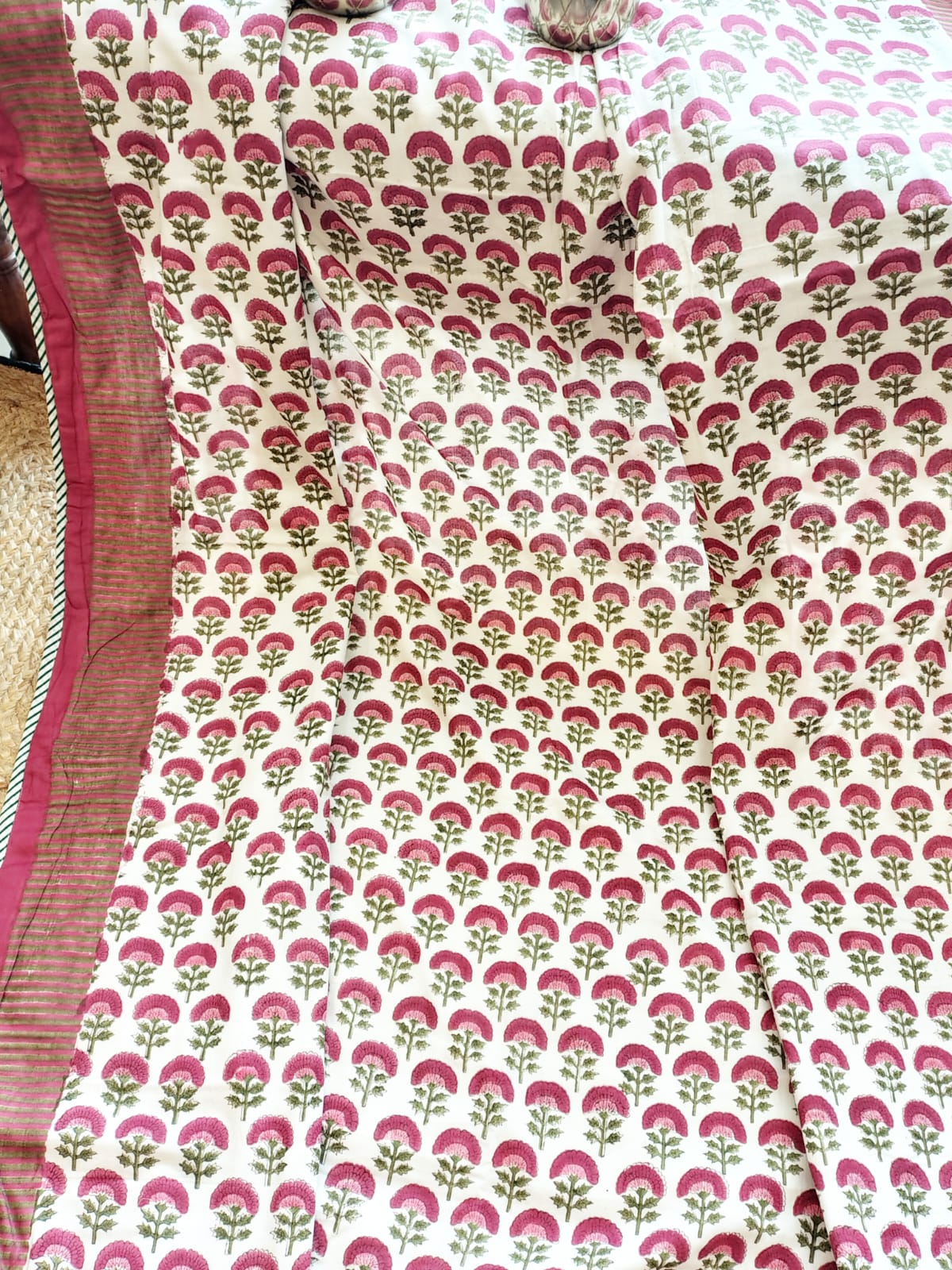 Red Floral Jaal Hand Block Reversible Dohar