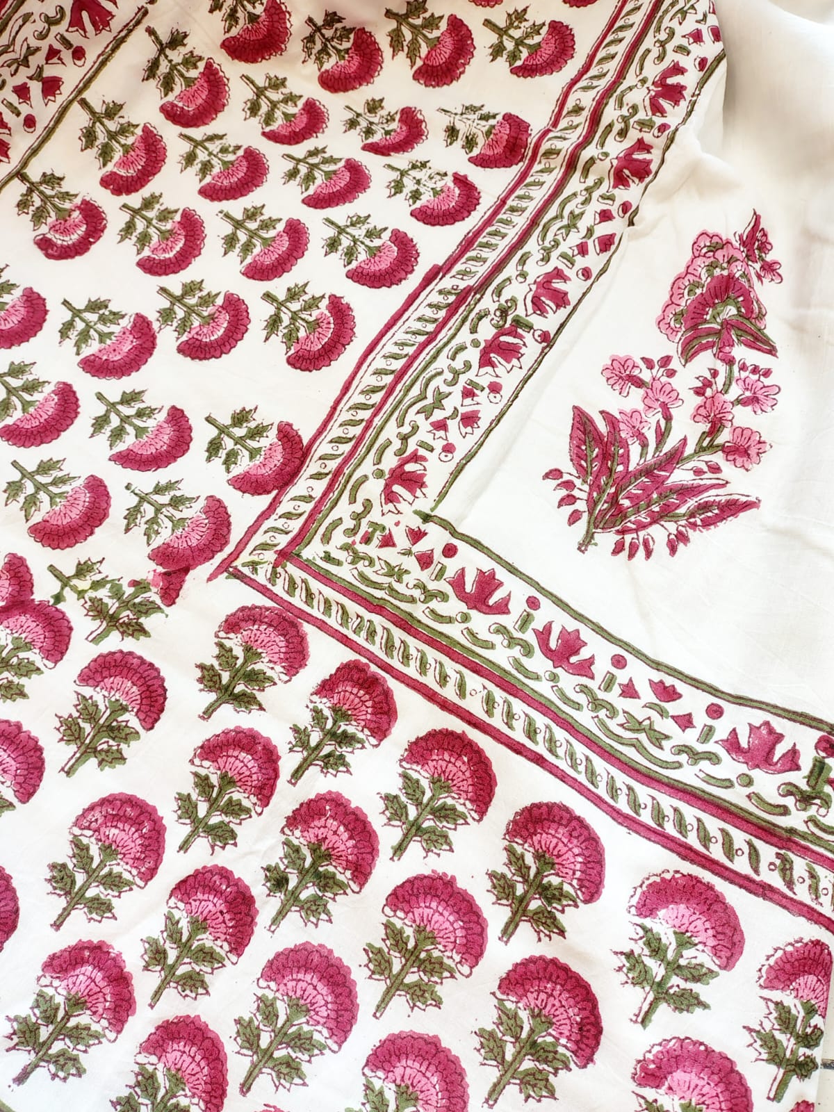 Red Floral Jaal Hand Block Reversible Dohar