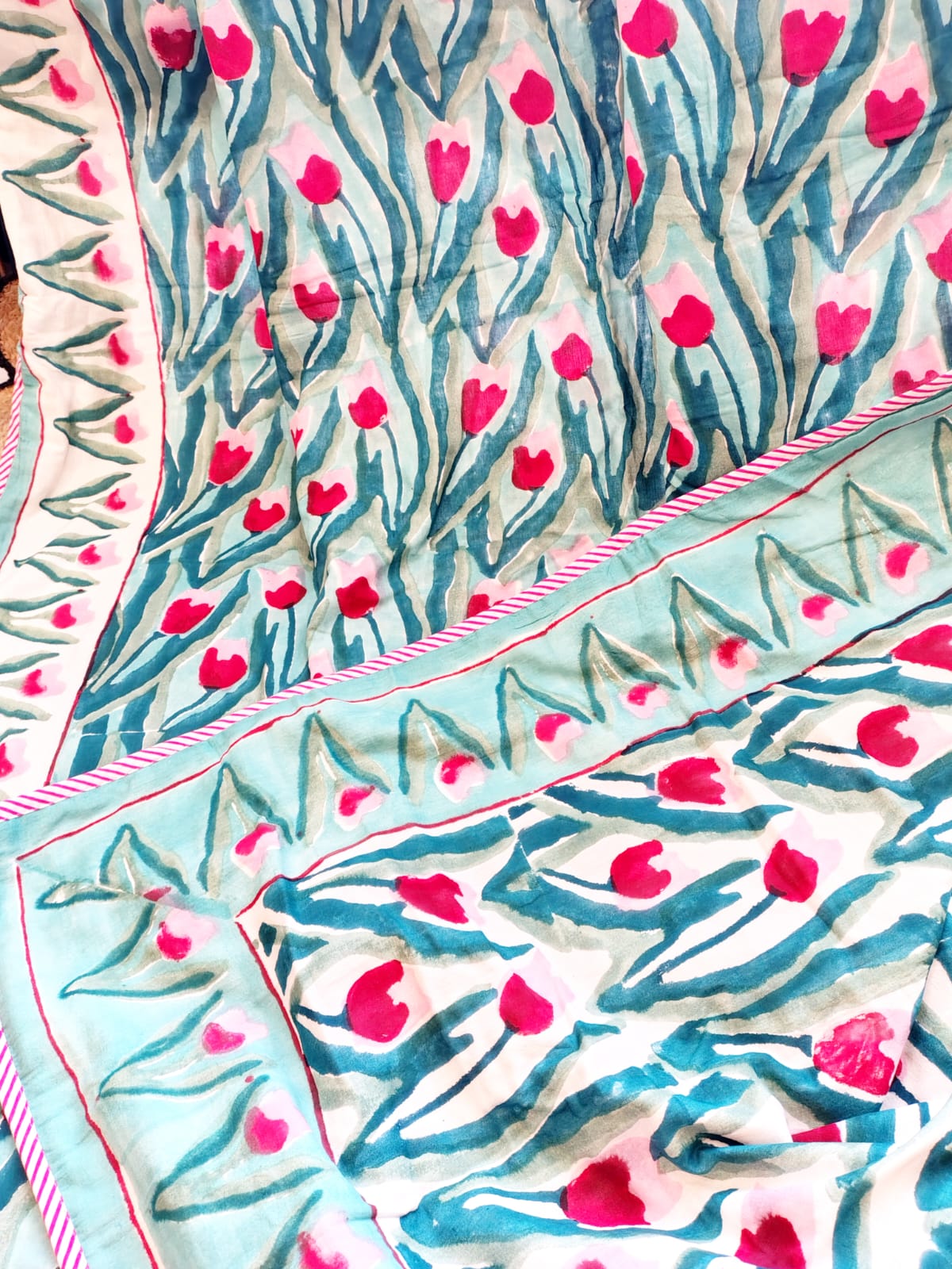 Red Tulip Hand Block Reversible Dohar