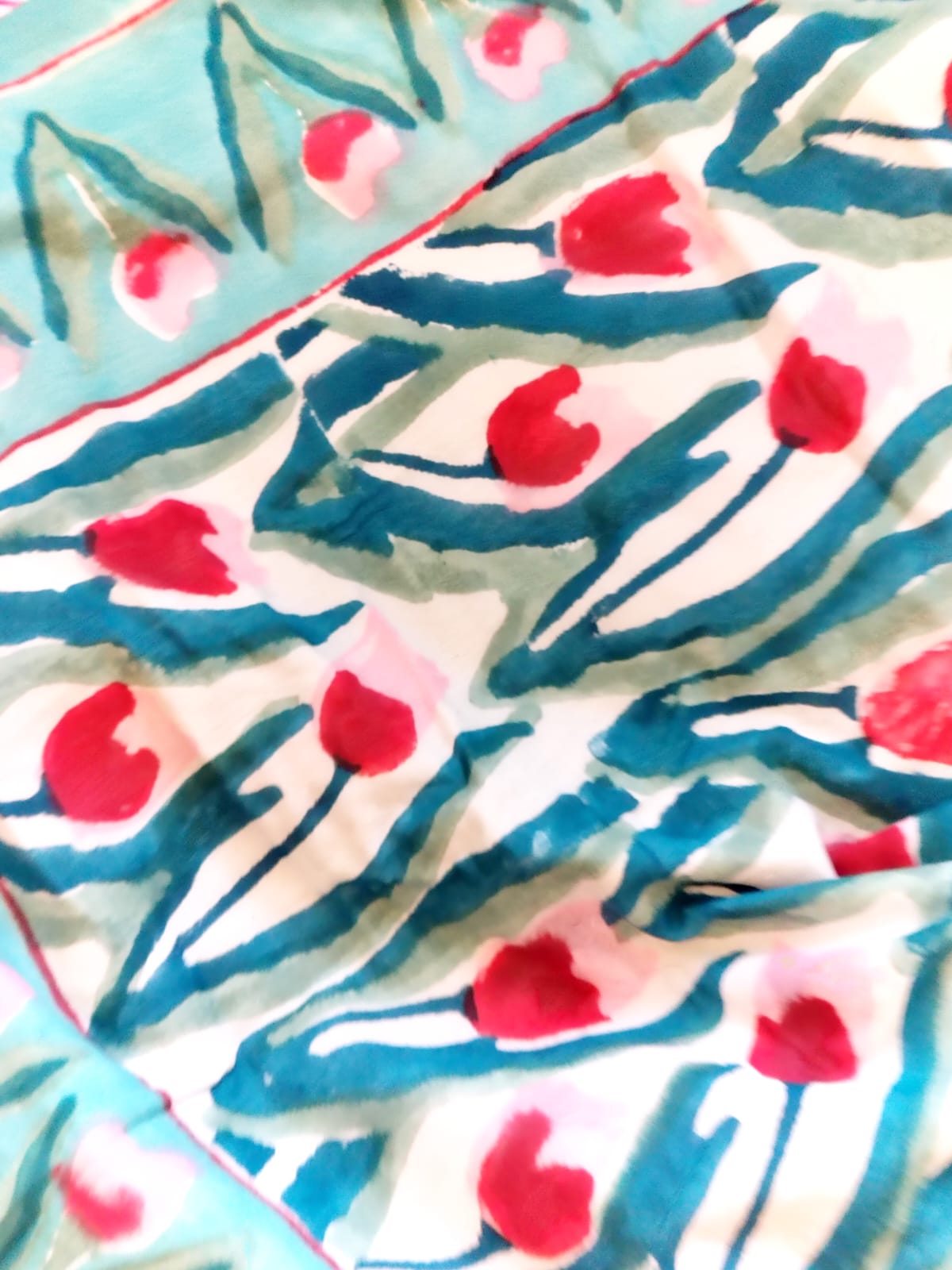 Red Tulip Hand Block Reversible Dohar