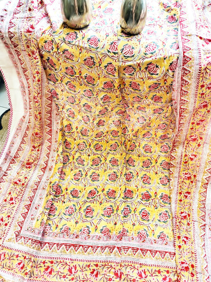 Green Tulip Hand Block Reversible Dohar