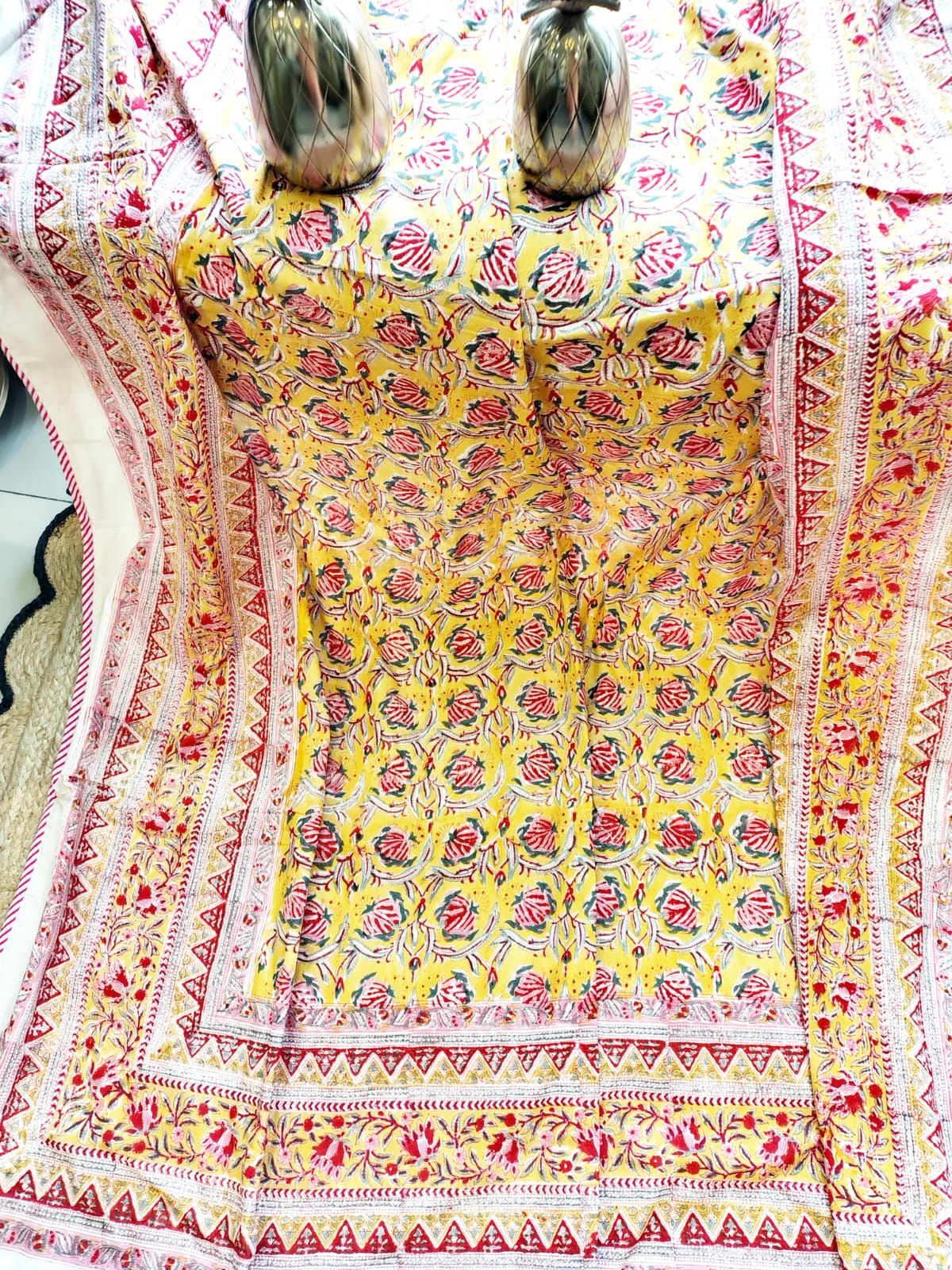 Green Tulip Hand Block Reversible Dohar