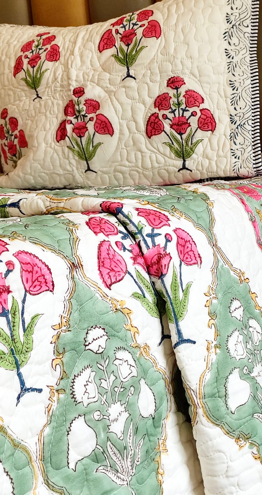 Guldasta Block Print Bedsheet and Bedcover Combo - 6 Piece Combo