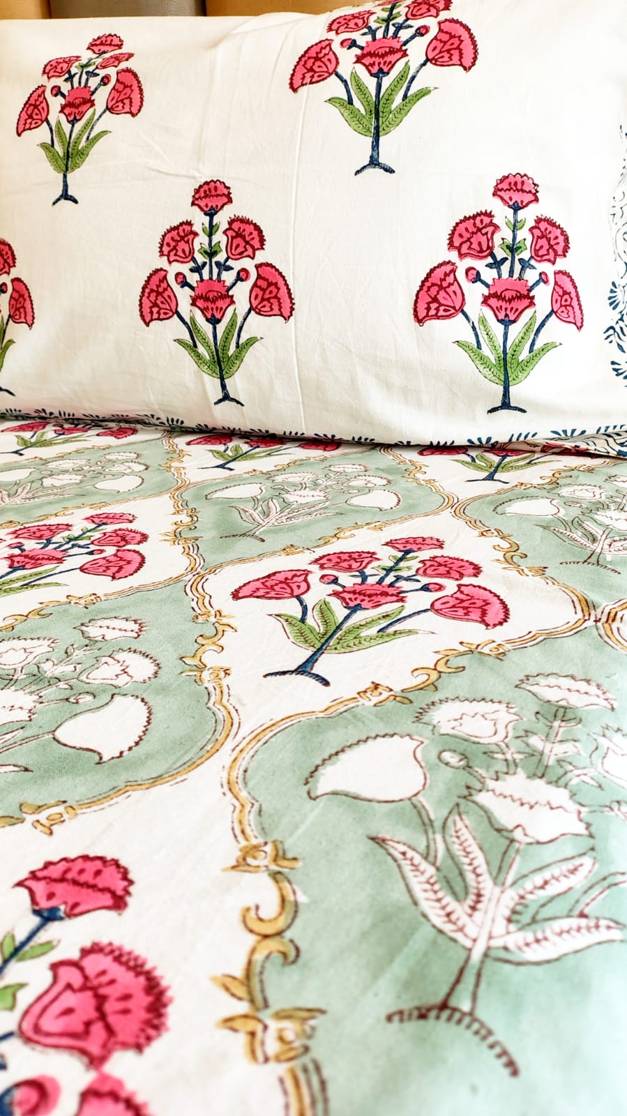 Guldasta Block Printed Bedsheet with Two Reversible Pillow Covers