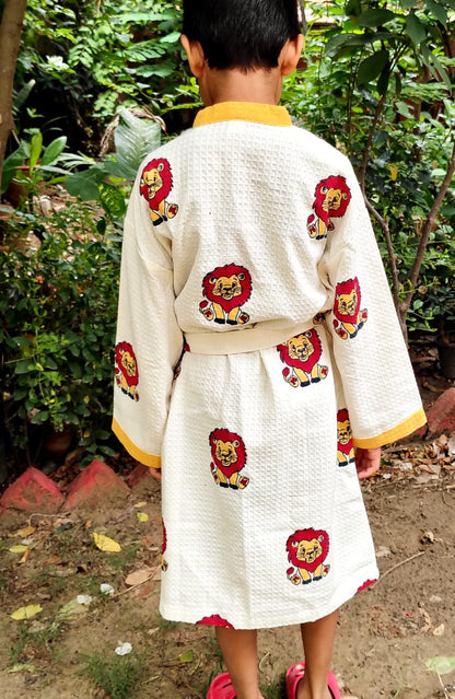 Mufasa Block Printed Kids Bathrobe