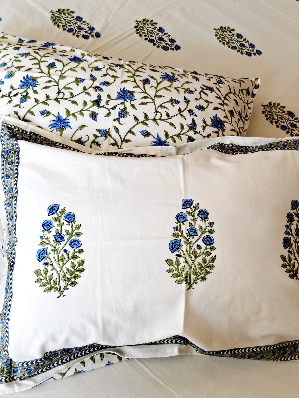 Blue Floral Jaal Quilted Bedcover Set