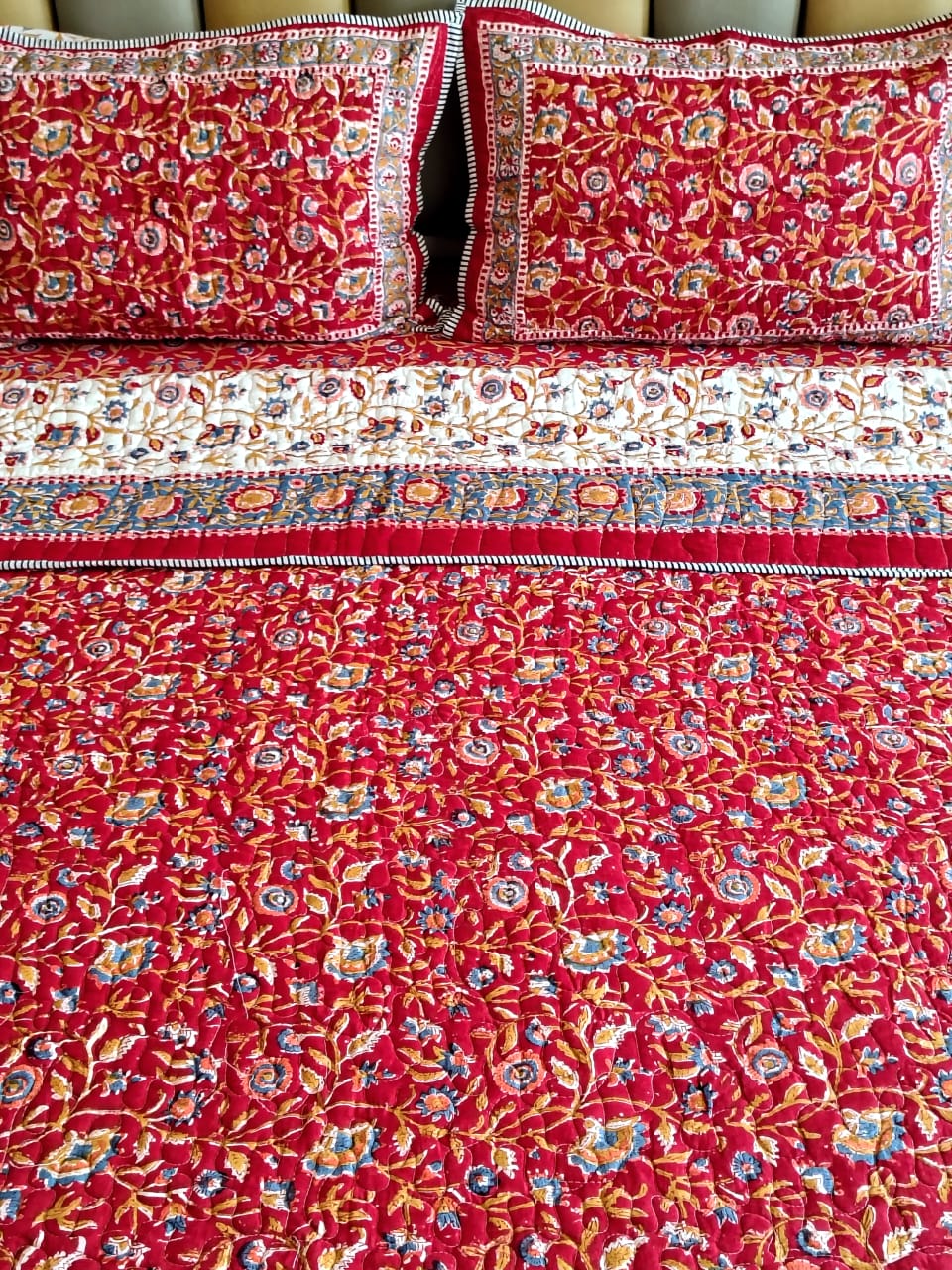 Begum Red Floral Hand Blocked Bedsheet and Bedcover Combo - 6 Piece Combo