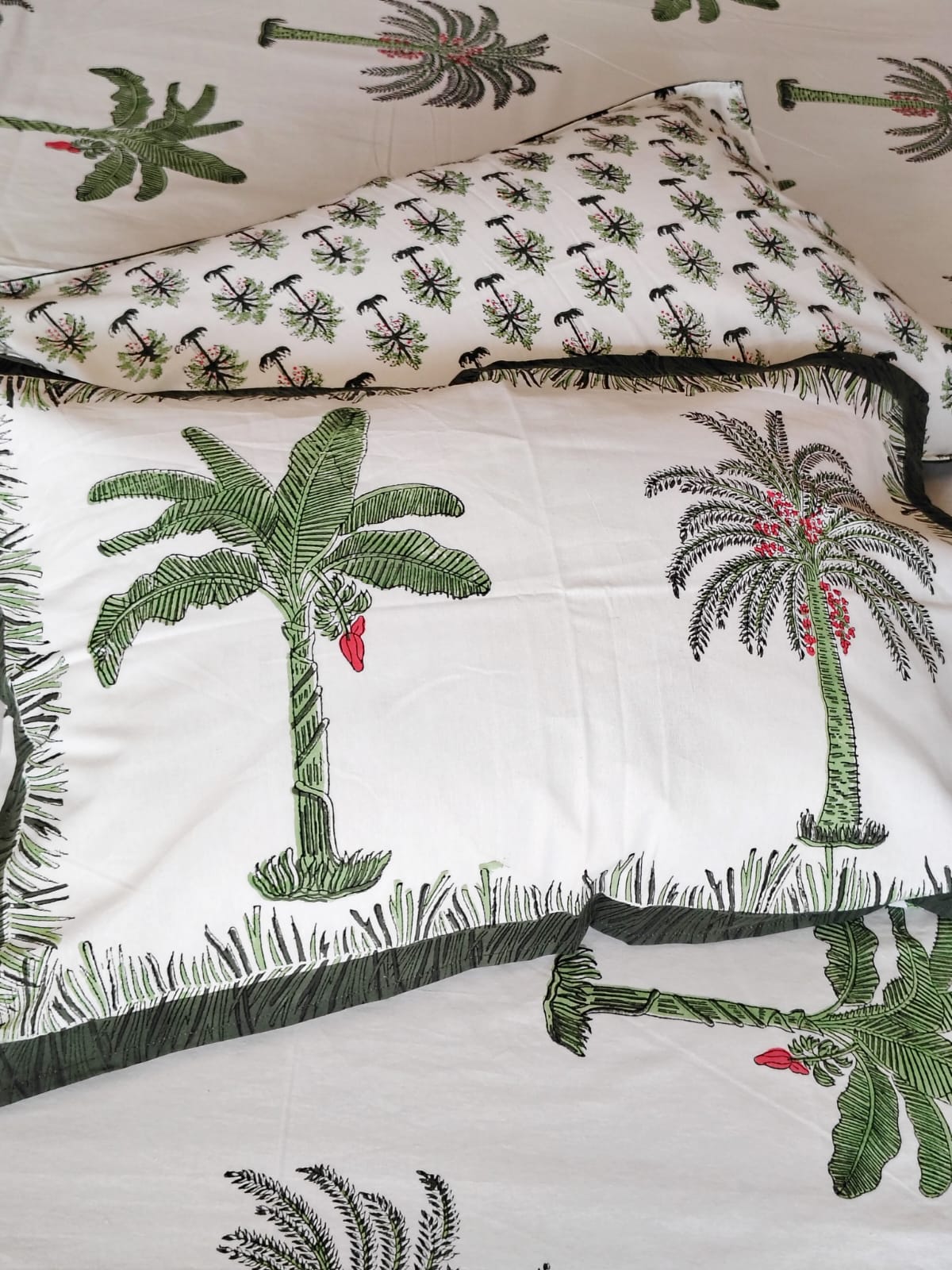 Green Palm Tree Block Print Bedsheet and Bedcover - 4 Piece Combo
