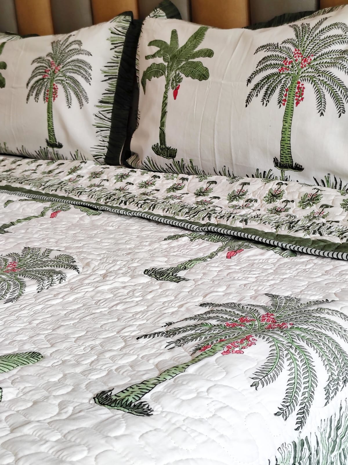 Green Palm Tree Block Print Bedsheet and Bedcover - 4 Piece Combo