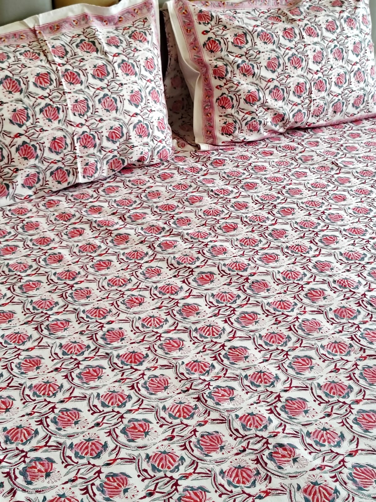 Red Lily Hand Block Bedsheet with Two Reversible Pillow Covers