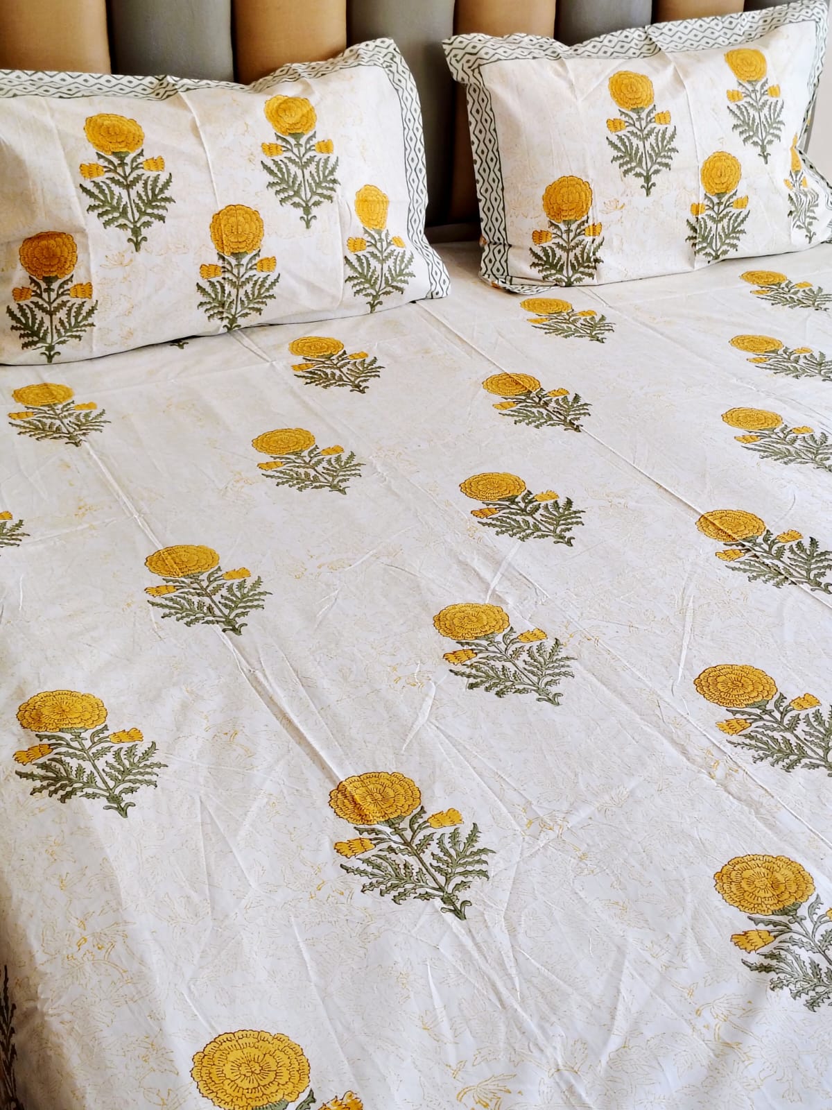 Yellow Genda Hand Block Print Bedsheet & Quilt Set